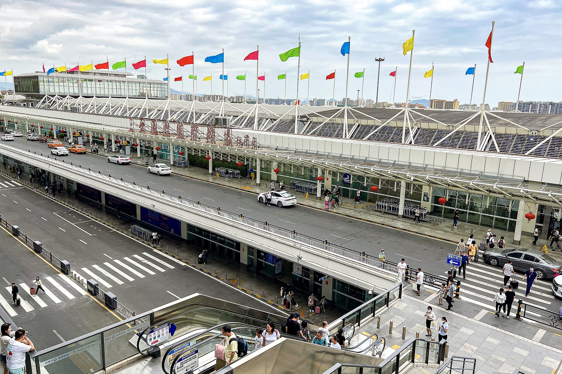 三亚凤凰国际机场一号航站楼实景